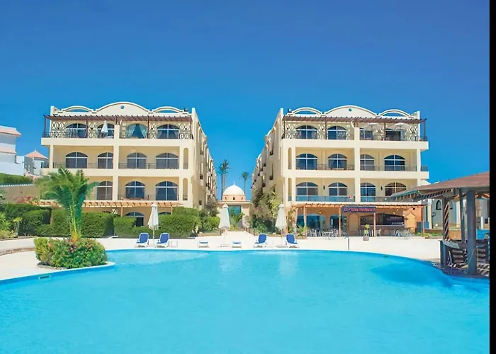 Palm Piazza Beachfront Lovely Daire *