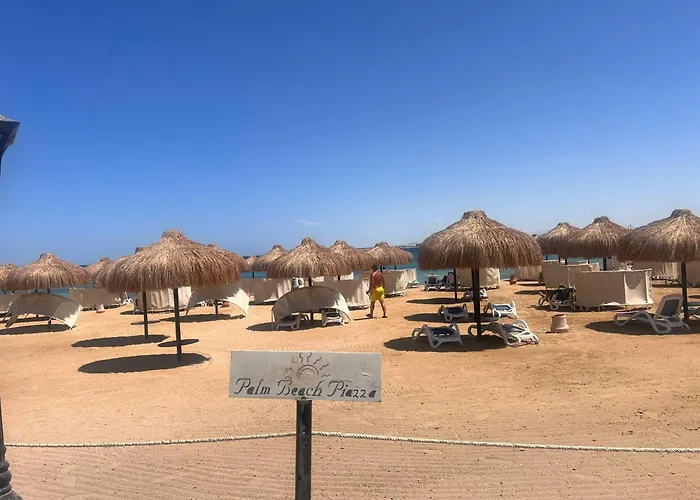 Palm Piazza Beachfront Lovely * Hurgada